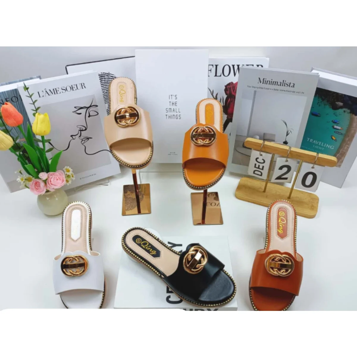 Ladies sandals